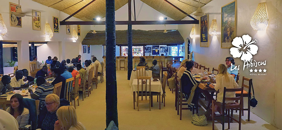 Restaurant gastronomique Les Hibiscus Cap Skirring Jean François Davy et Iryna vous accueille toute l'année dans leur hôtel restaurant les hibiscus sur la plage de cap skirring arvimedia